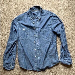 men’s denim button up